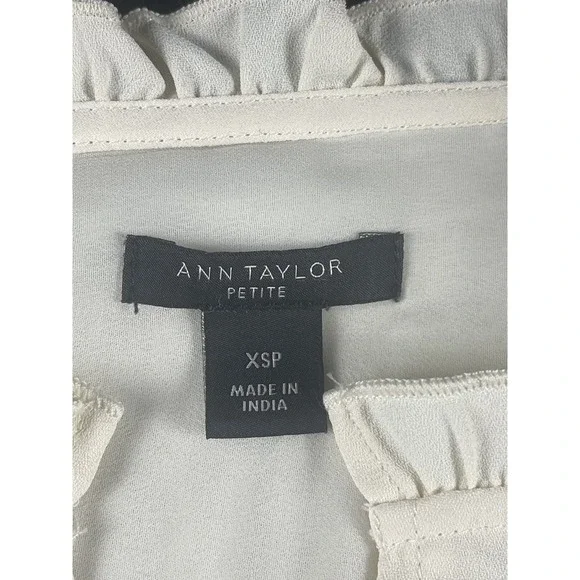 Ann Taylor Petite Embroidered Boho Peasant Blouse Cream Tie Sleeve XSP Hippies - Picture 6 of 8